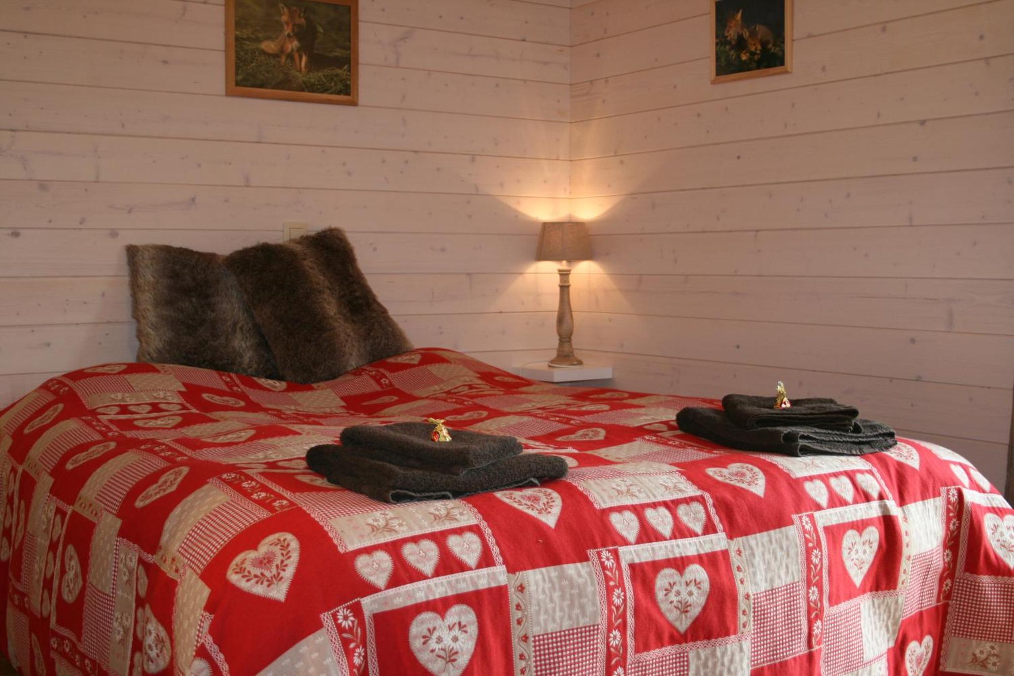 Chambres D'Hotes Les Trappeurs Silence & Nature Tenneville Exterior photo